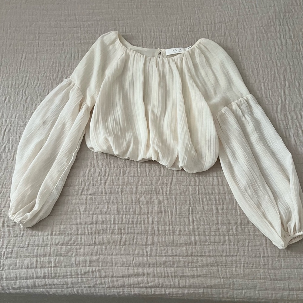 Astr Cream Blouse with Balloon Sleeves